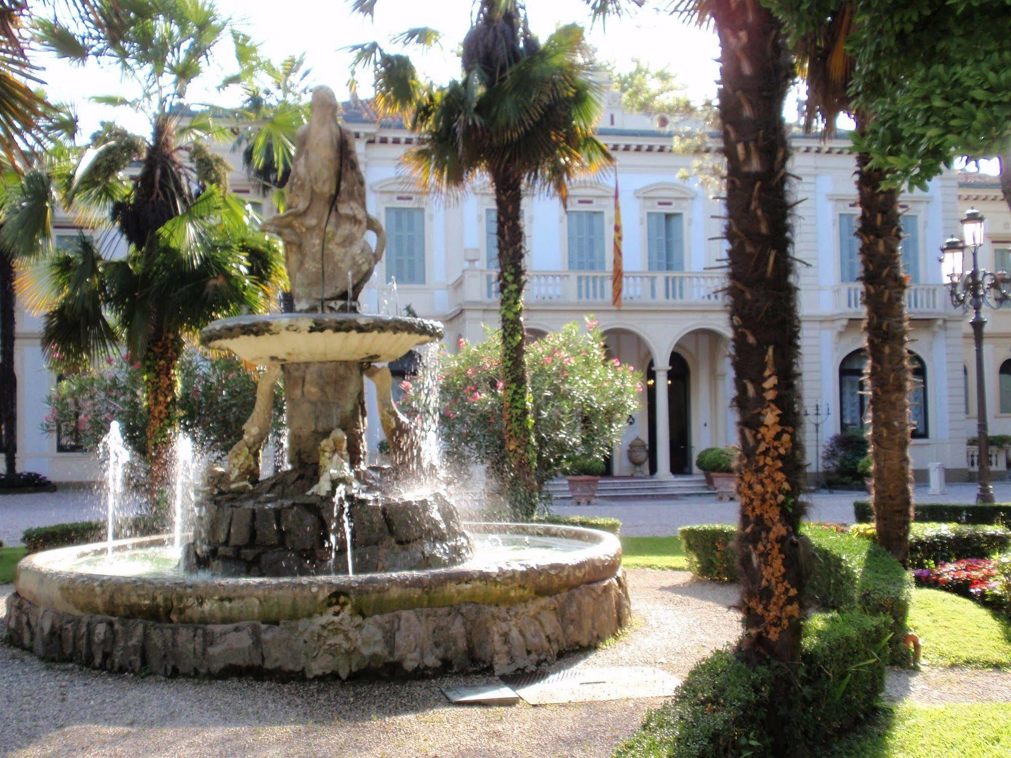 דולו Villa Ducale Hotel & Ristorante מראה חיצוני תמונה
